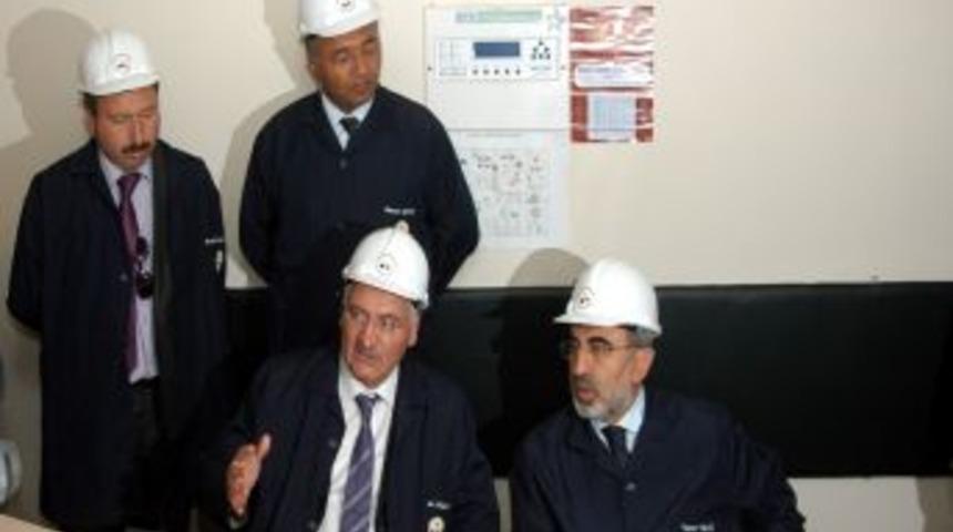 Bakan Yıldız, doğalgaz şirketlerinin taahh&uuml;tname almalarına tepki g&ouml;sterdi