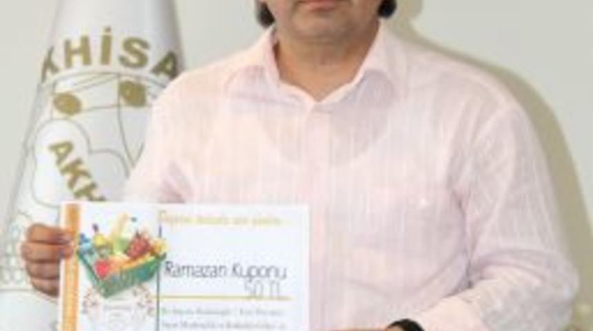Akhisar Belediyesi'nden 2 bin 500 aileye Ramazan kuponu