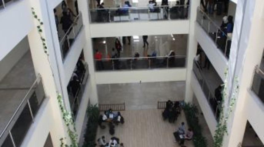 Z&Uuml;SEM&rsquo;den &lsquo;İ&ccedil; Mimarlık &Ouml;zel Yetenek Sınavı&rsquo; hazırlığı