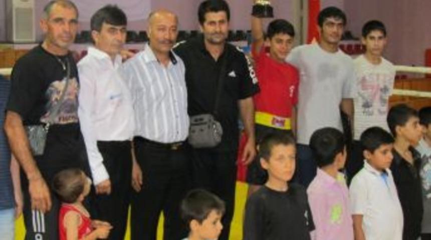 Batmanlı sporculardan b&uuml;y&uuml;k başarı