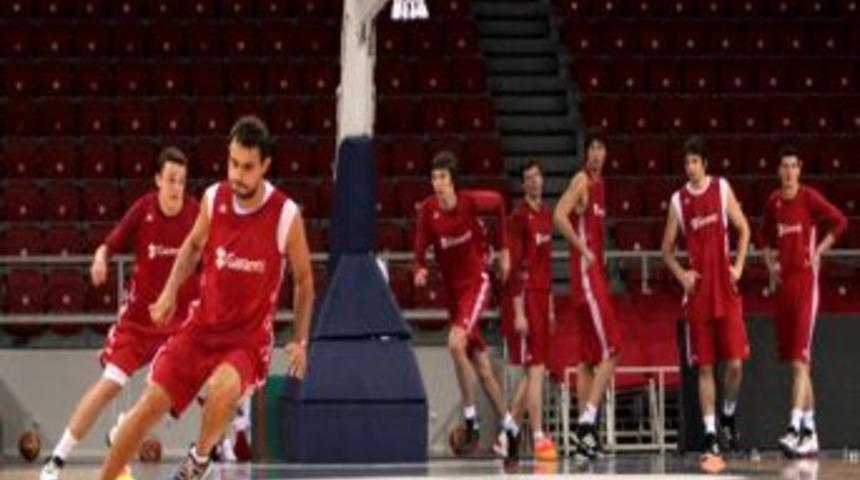 A Milliler hazırlıklarını s&uuml;rd&uuml;rd&uuml;