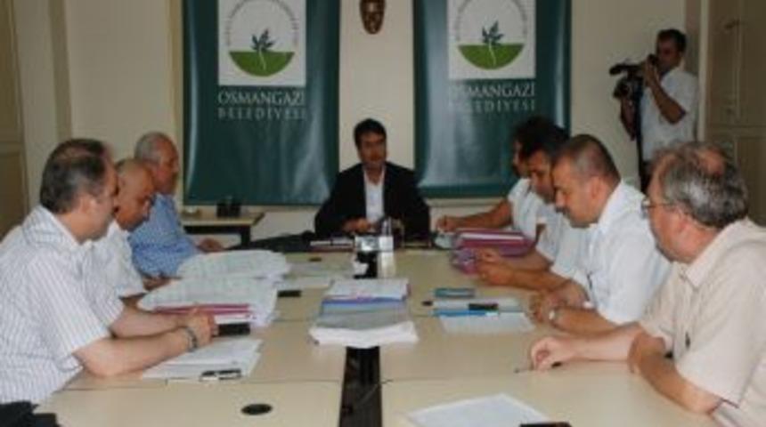 &Ccedil;arşı, pazar g&uuml;n&uuml; de a&ccedil;ık olacak