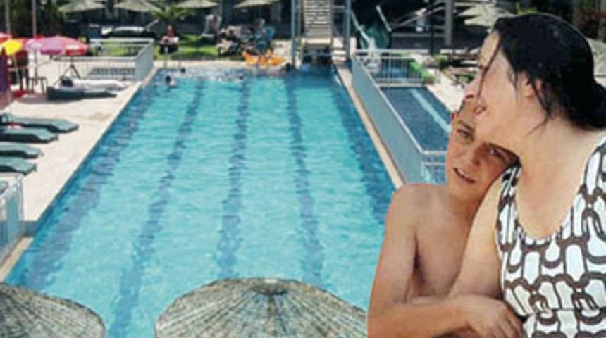 Tatil, faciaya d&ouml;n&uuml;şt&uuml;