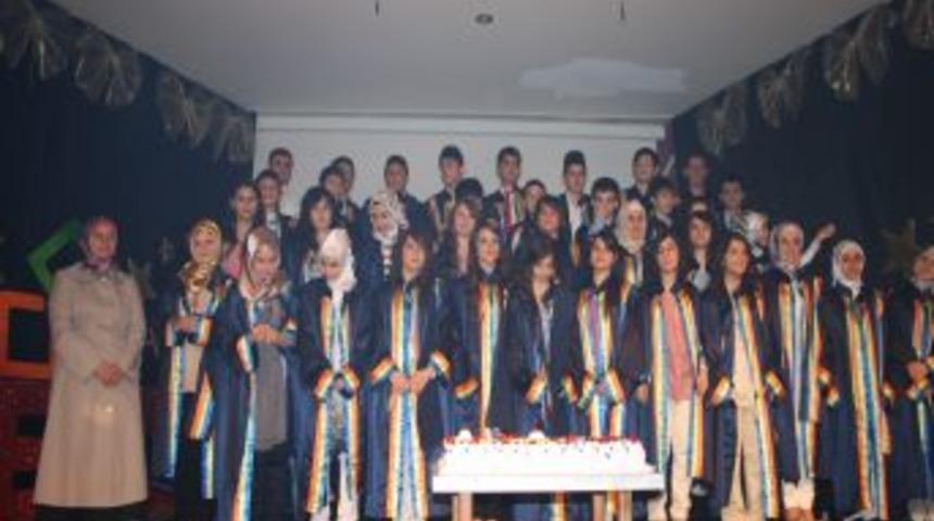 Samsun Feza Berk Koleji, birinci yılında birinciliklere el koydu