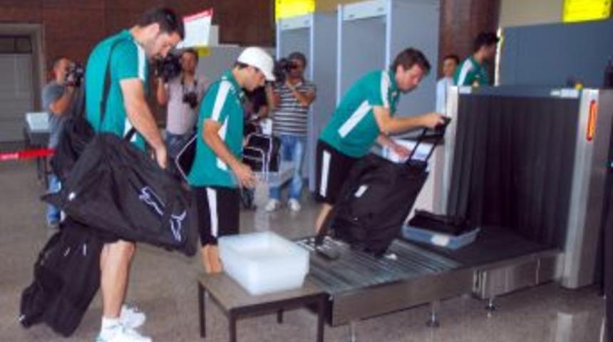 Bursaspor, UEFA ma&ccedil;ı i&ccedil;in Gomel&rsquo;e gitti