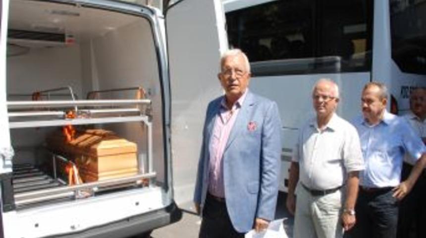 Yeni ara&ccedil;lar dualarla hizmete girdi