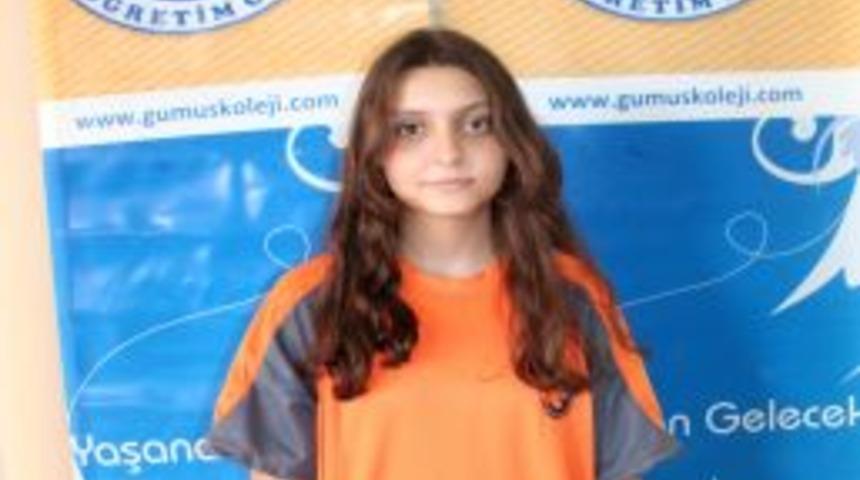 T&uuml;rkiye birincisi G&uuml;m&uuml;ş Kolejinden &ccedil;ıktı