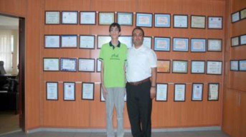 &Ouml;zel Erkul Tunag&uuml;r İlk&ouml;ğretim Okulu'nun SBS başarısı