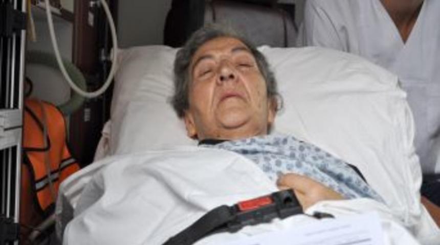 Alzheimer hastası, ifade i&ccedil;in adliyeye ambulansla getirildi