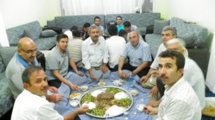 KALENDER'in iftar daveti basın mensuplarını buluşturdu