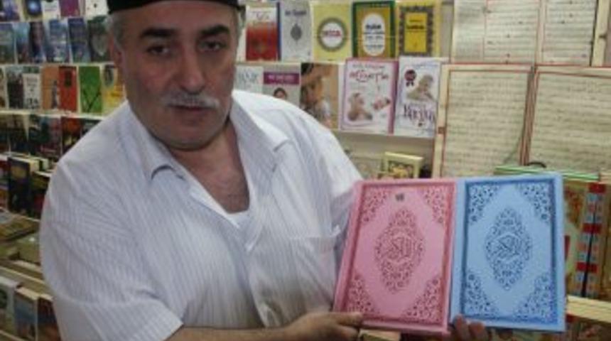 Pembeli mavili Kuran