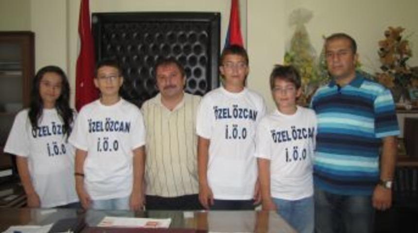 &Ouml;zel &Ouml;zcan'dan 7. sınıf SBS&rsquo;de b&uuml;y&uuml;k başarı