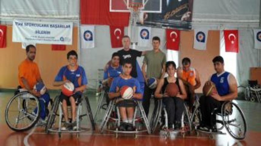 Engelli basket&ccedil;ilerin en b&uuml;y&uuml;k engeli salonsuzluk