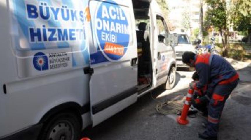 Acil Onarım ekipleri olumsuzluklara anında m&uuml;dahale ediyor