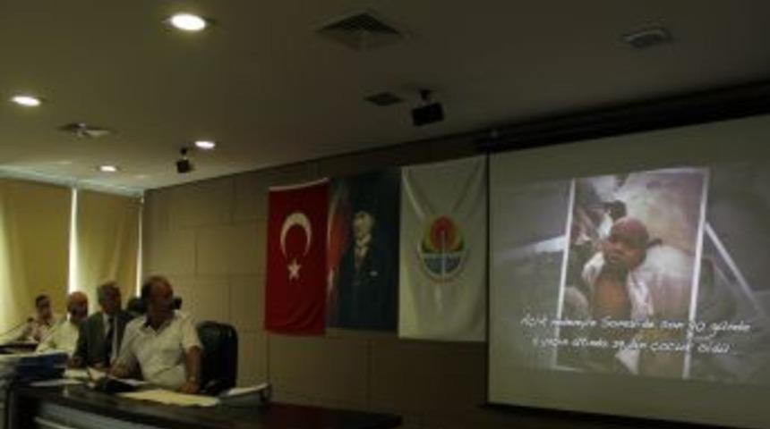 Adana'dan Afrika&rsquo;ya yardım eli uzattılar