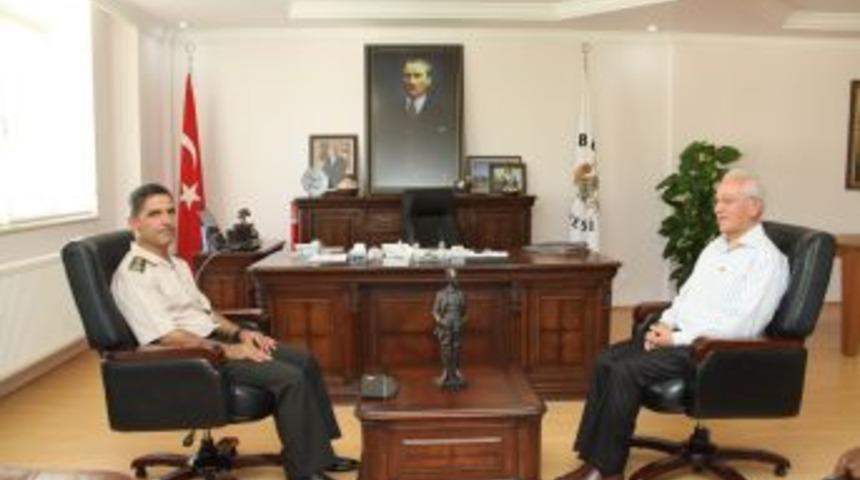 Albay &Ouml;zen, Başkan Akkaya'ya veda etti