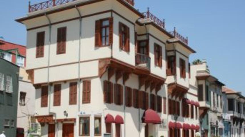 Hotel Bosnalı m&uuml;şteri memnuniyeti ile dikkat &ccedil;ekiyor