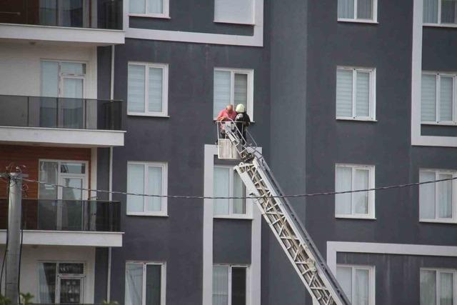 Alev alev yanan çatıda can pazarı 4