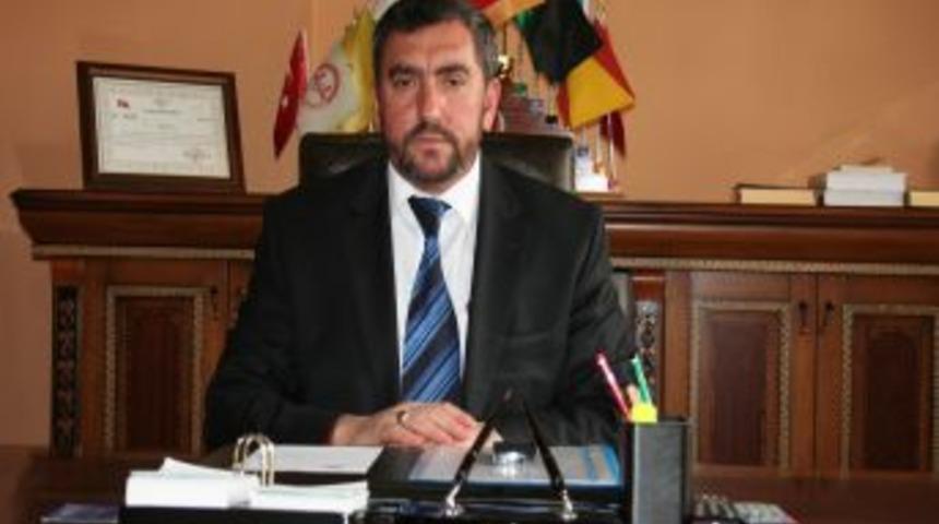 M&uuml;ft&uuml; Kulaz: Fitre ve zekatlarımızı Afrika i&ccedil;in verelim