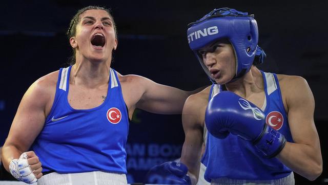 Türkiye'den Avrupa'da çifte şampiyonluk! Hatice Akbaş ve Busenaz Sürmeneli altın madalya kazandı