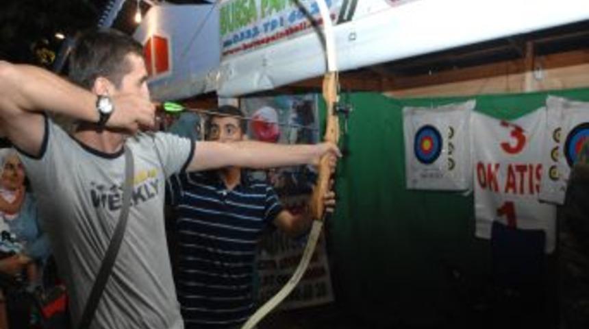 K&uuml;lt&uuml;rpark'ta panayır havasında Ramazan