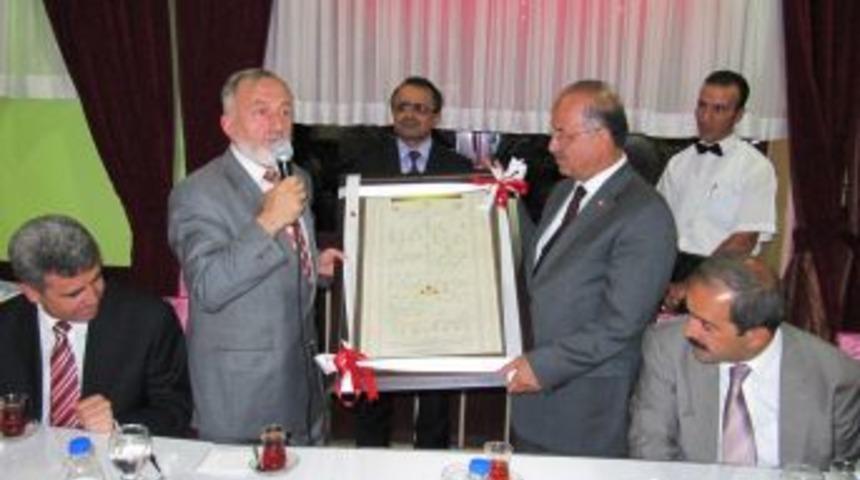 Sivas’tan Afrika’ya 303 bin 308 liralık yardım