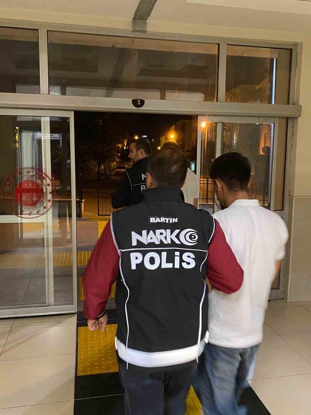Bartın’da uyuşturucu operasyonu: 8 gözaltı 2