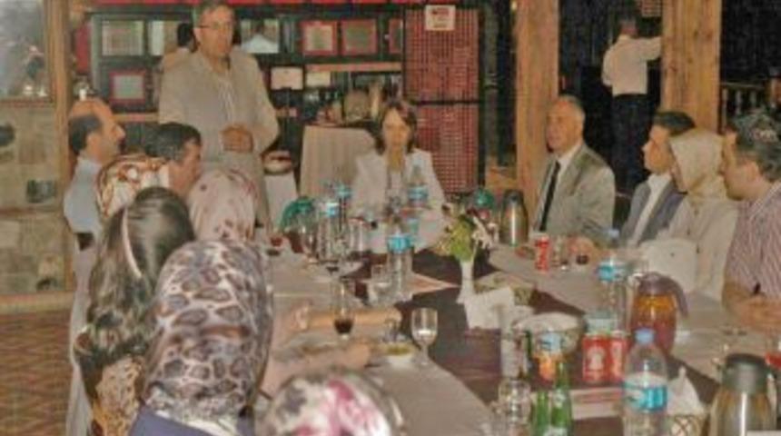 AK Partili Su: T&uuml;rkiye'nin yeni bir anayasaya ihtiyacı olduğunu herkes g&ouml;r&uuml;yor