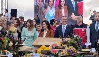 T&uuml;rkan Şoray, Tekirdağ'ın lezzetleriyle buluştu