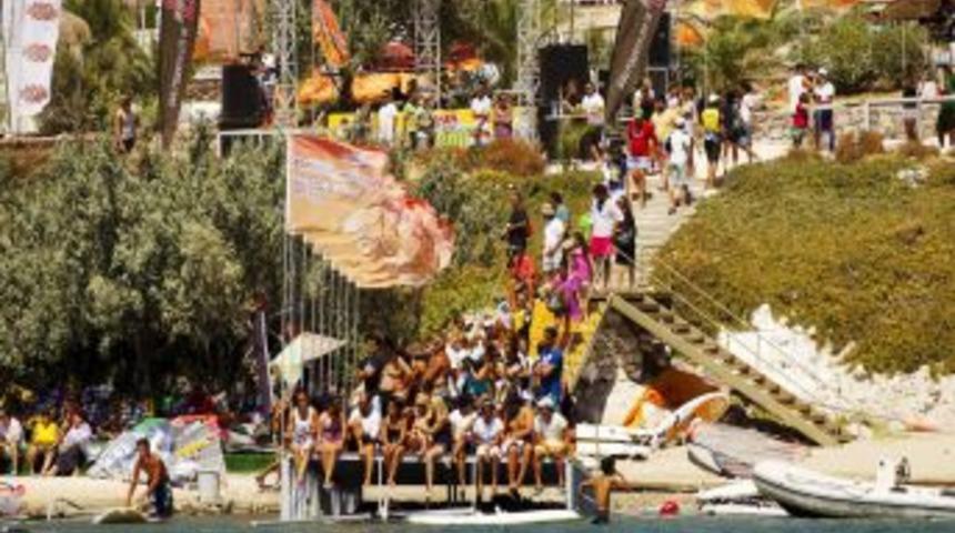 PWA Windsurf D&uuml;nya Kupası&rsquo;nda Lena Aylin Erdil 3.l&uuml;ğ&uuml;n&uuml; s&uuml;rd&uuml;rd&uuml;