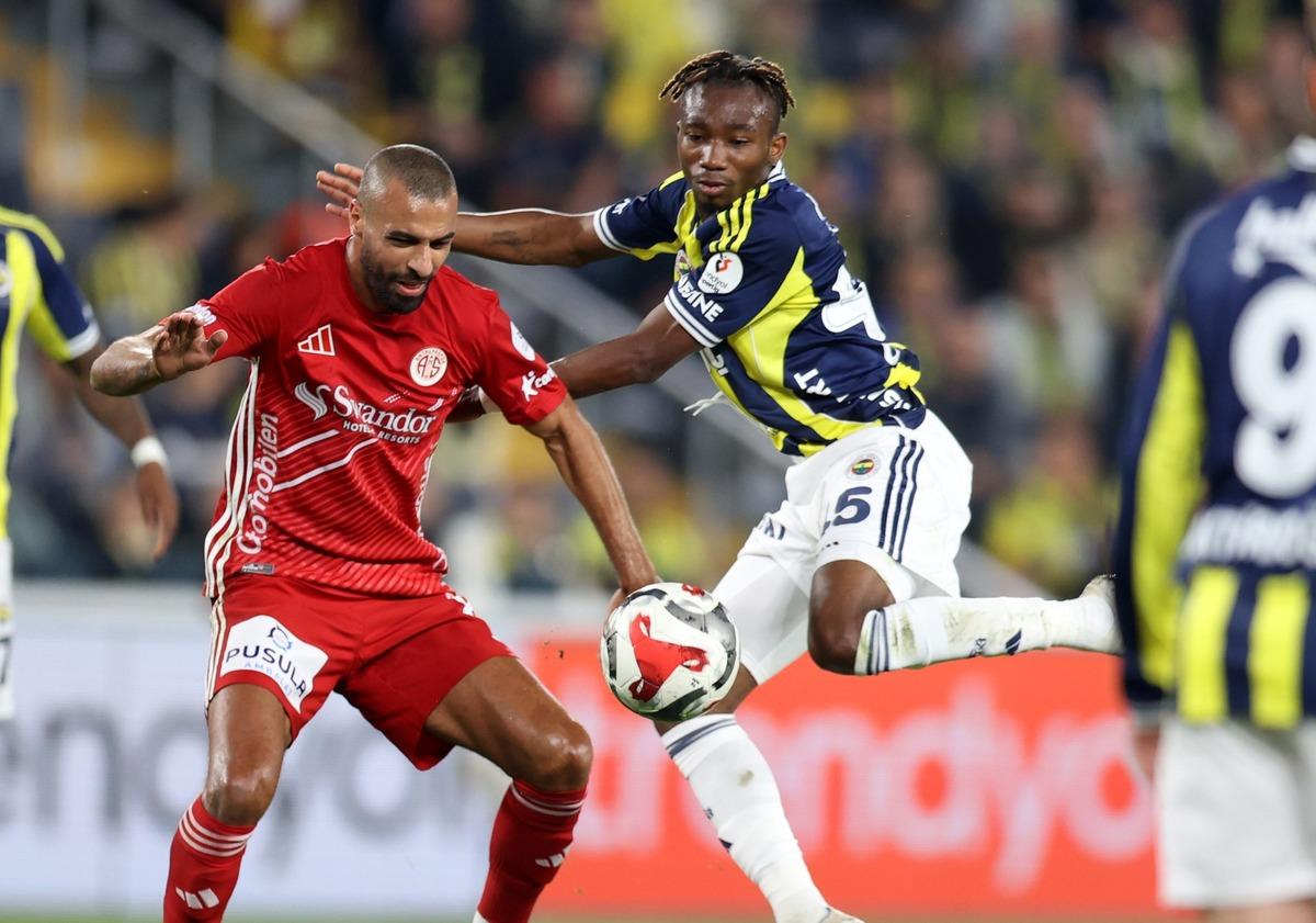 Fenerbahçe de Dorgeles Nene için sürpriz iddia! 4