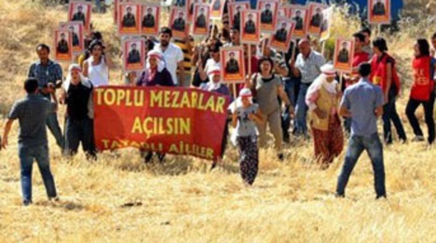 Toplu mezar kazısında kemik bulundu