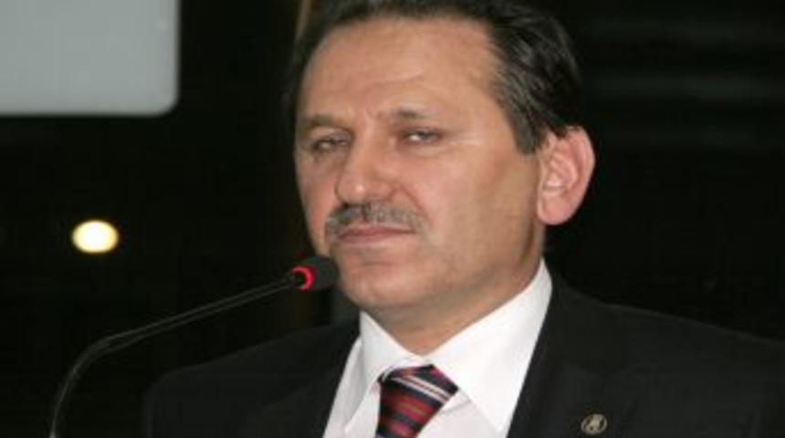 Yaşar Yiğit: M&uuml;sl&uuml;man olarak Afrika&rsquo;daki &ccedil;ığlığa duyarsız kalamazdık