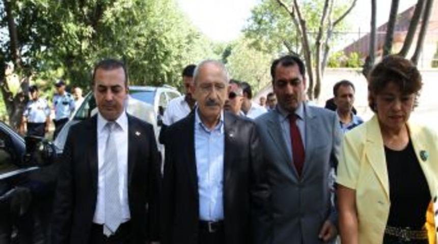 Kılı&ccedil;daroğlu: T&uuml;rkiye, komşusunun i&ccedil;işlerine karışmamalıdır