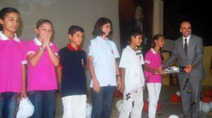 Bakan Şimşek 'Daha g&uuml;zel yarınlar' projesinin kapanış t&ouml;renine katıldı