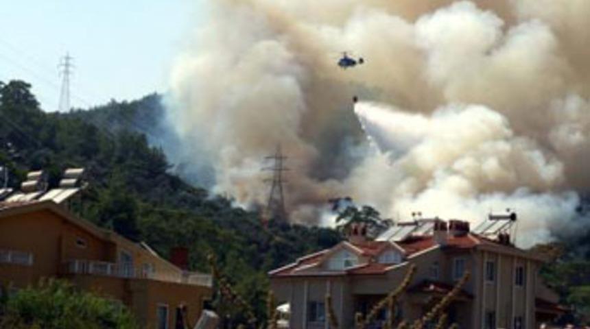 Marmaris'te yangın korkuttu