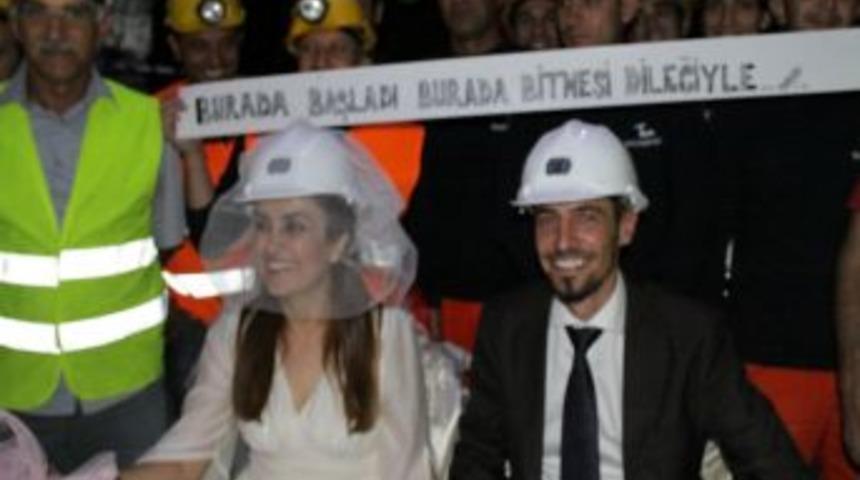 Maden m&uuml;hendisi, yerin 90 metre altında d&uuml;nya evine girdi