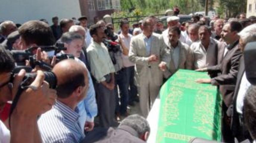 Mustafa Zeydan toprağa verildi