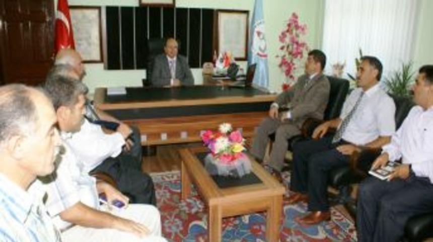 Vali &Ccedil;i&ccedil;ek: Iğdır'da daha kaliteli eğitim hedefliyoruz