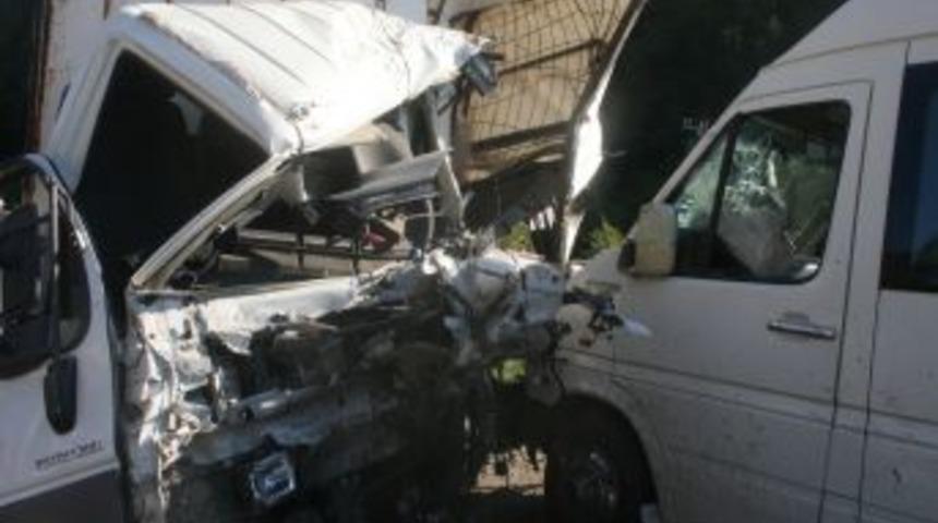 Zonguldak'ta trafik kazası: 1 &ouml;l&uuml; 5 yaralı