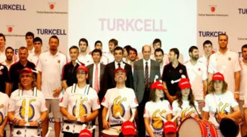 Turkcell, Basketbol Milli Takımı sponsorluğunu 2015&rsquo;e kadar uzattı