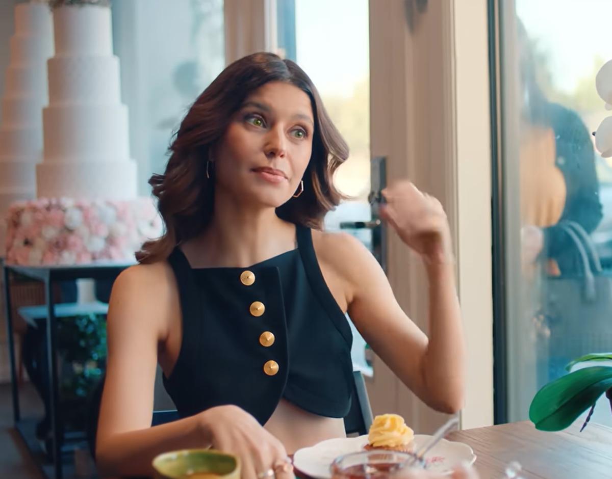Beren Saat e teklif yağıyor: 2 milyon verenler bile var... 2