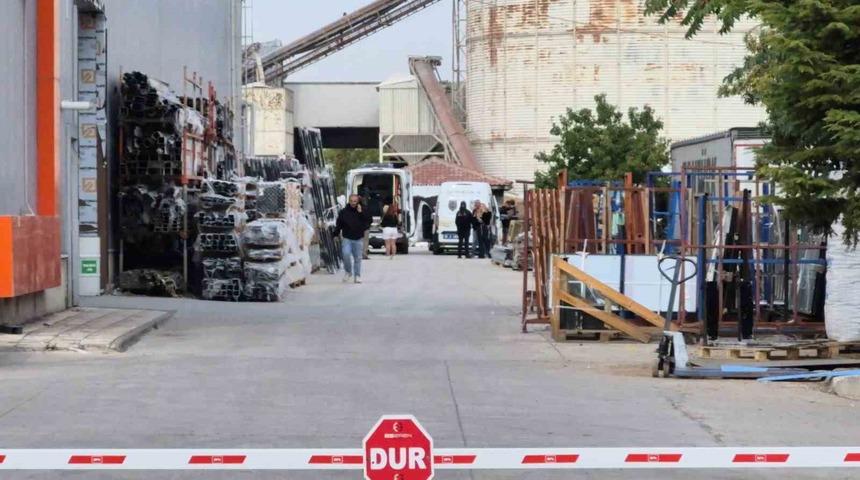 Eskişehir&rsquo;de y&uuml;ksekten d&uuml;şen kişi hayatını kaybetti