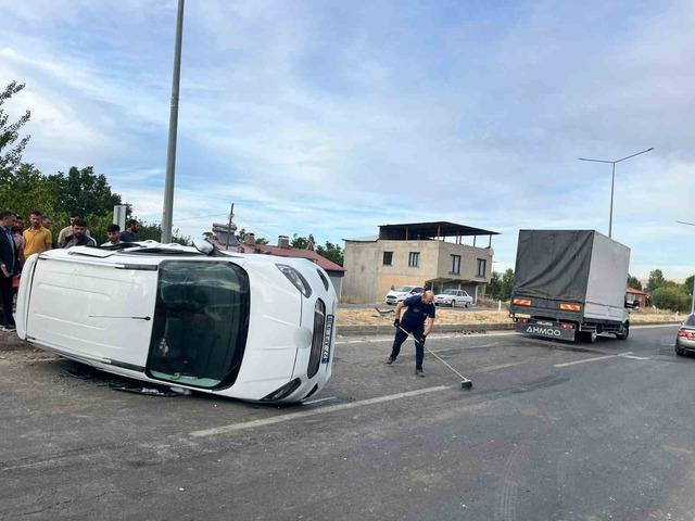 Van’da trafik kazası: 3 yaralı 1