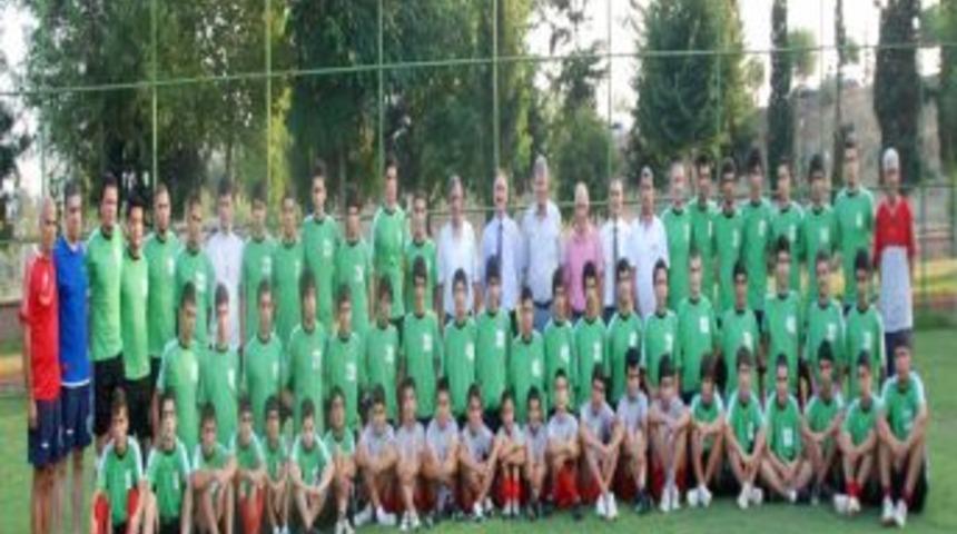 Adana Sağlıkspor şampiyonluğu hedefliyor