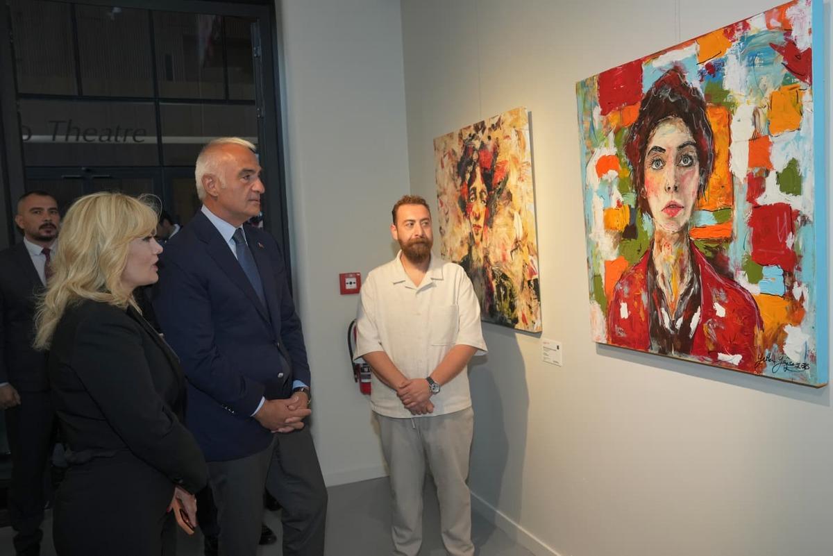 İstanbul&rsquo;da k&uuml;lt&uuml;r yolu heyecanı: 400&rsquo;den fazla etkinlikle sanat ş&ouml;leni başladı 2