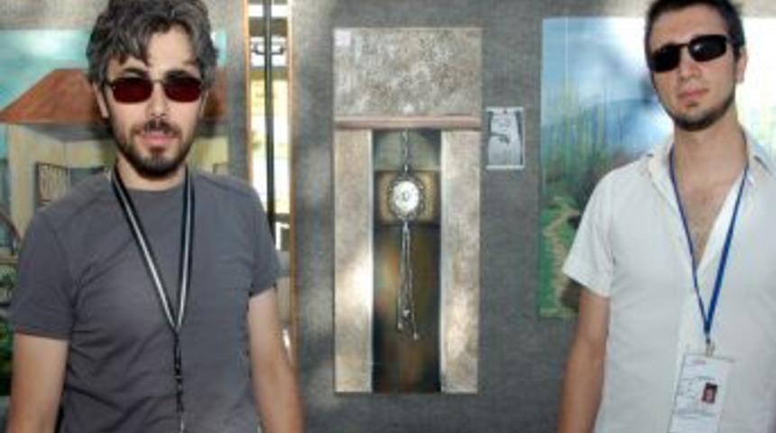 T&uuml;m resimler Afrika i&ccedil;in satılıyor