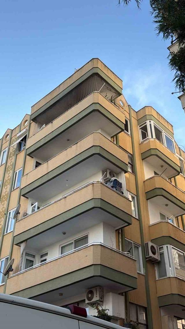 Alanya’da apartman dairesinde çıkan yangın söndürüldü 1