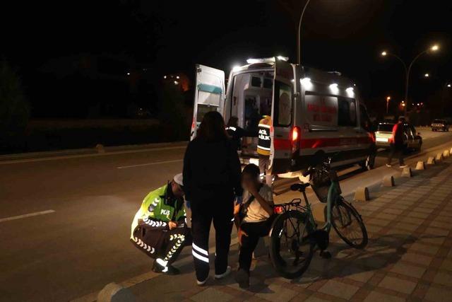 Karaman’da bisikletli çocuğa araç çarptı: Sürücü kayıplara karıştı 1