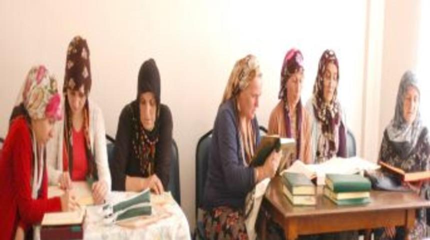 Bayanların Kur'an-ı Kerim öğrenme azmi